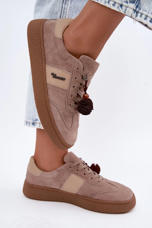  pol_pm_Skorzane-Zamszowe-Sneakersy-Z-Pomponami-Vinceza-79682-Bezowe-45636_1