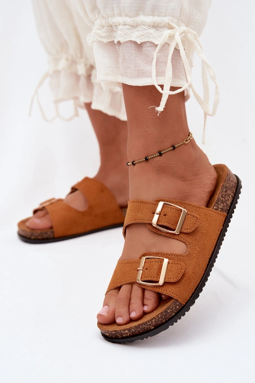  pol_pm_Klapki-Damskie-Z-Klamrami-Camel-Brigid-44435_2