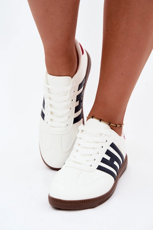  pol_pm_Sneakersy-Damskie-Z-Paskami-Biale-Chrissy-44426_2