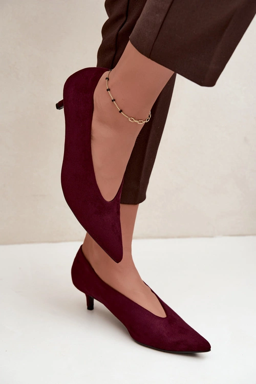  pol_pm_Zamszowe-Czolenka-Kitten-Heel-Bordowe-Nuretta-44526_1