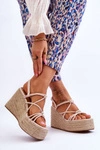Modne Sandały Na Koturnie Z Plecionką Beżowe Nessia