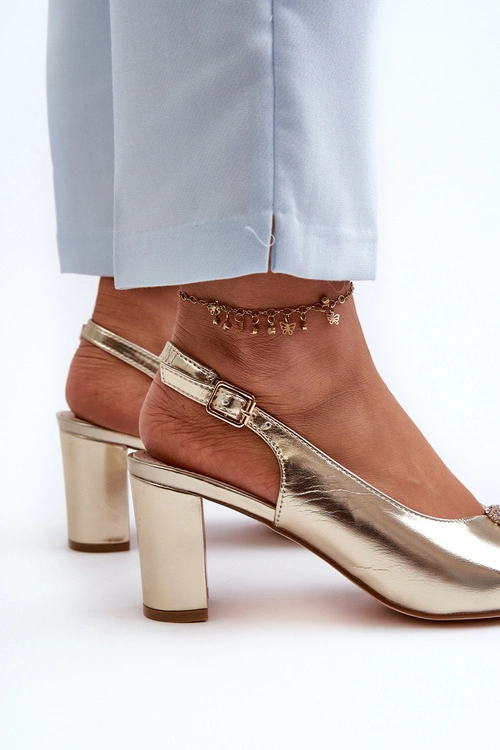 Eleganckie Sandały Na Słupku Z Ozdobą Złote Trasea