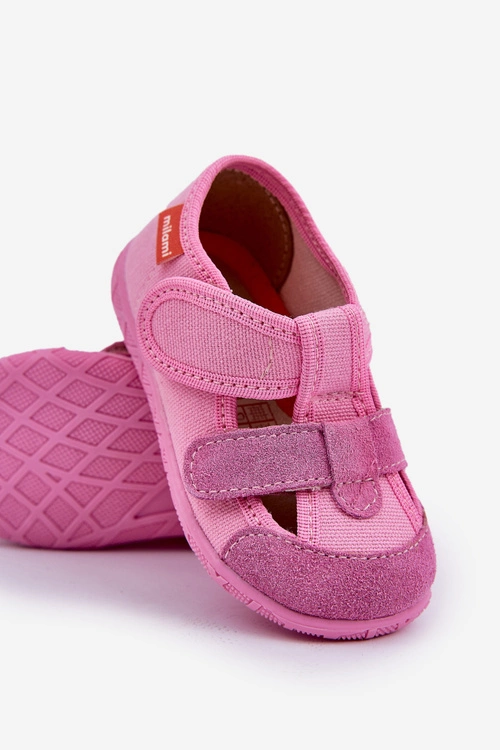 Kapcie Milami Dziecięce Na Rzepy Różowe Reathiana