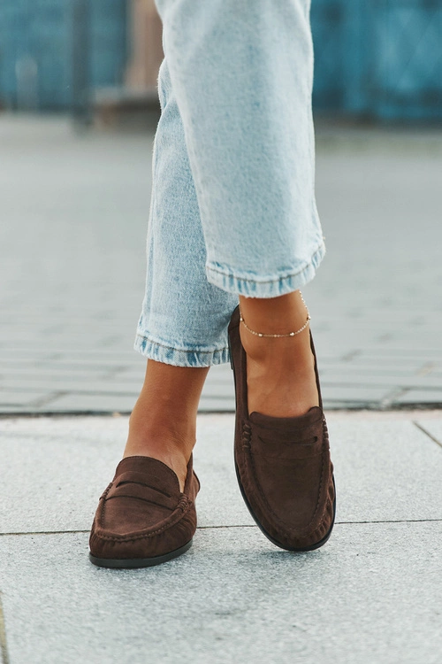 Loafersy Damskie Na Płaskim Obcasie Z Eko Zamszu Brązowe Rivianne