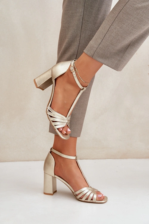 Sandały Z Naturalnej Skóry Na Słupku Laura Messi 2766