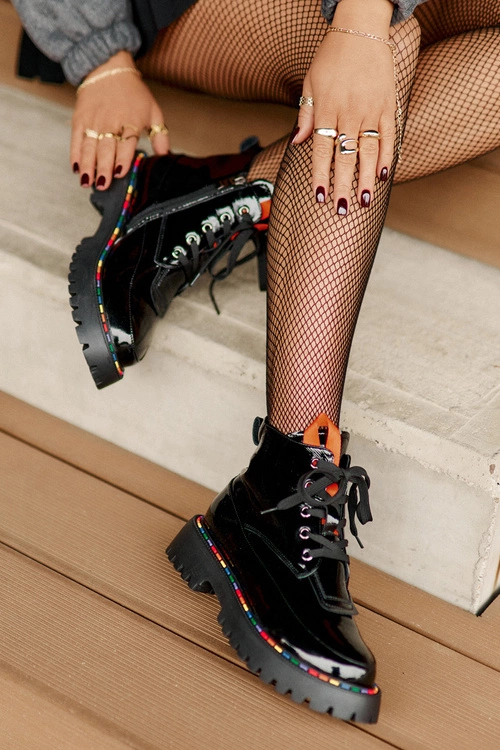 Skórzane Lakierowane Botki Workery Na Zamek Czarne Anafra