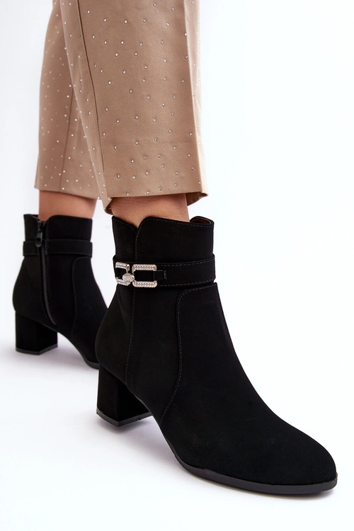 Damskie Botki Na Niskim Obcasie Z Ozdobą Czarne Numissa