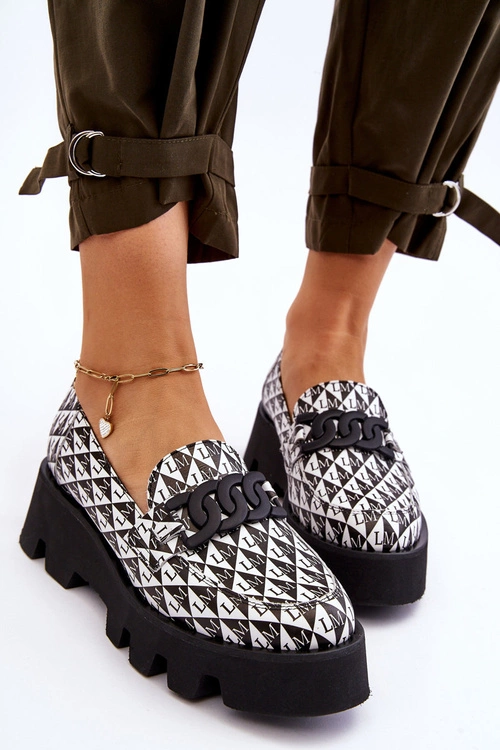 Mokasyny Na Masywnej Platformie Laura Messi 2601 Czarno-Białe
