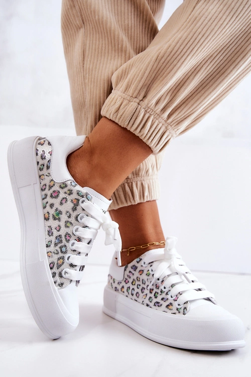 Damskie Trampki Na Platformie GOE JJ2N4075 Białe