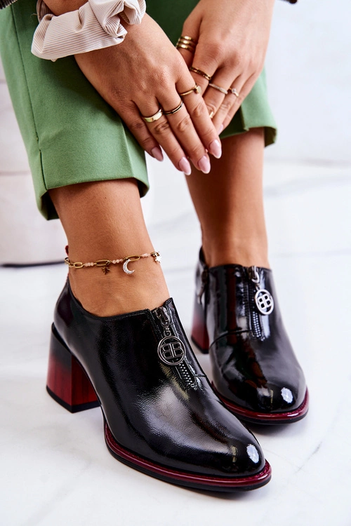 Lakierowane Modne Półbuty Na Słupku Czarno-Czerwone Lorena