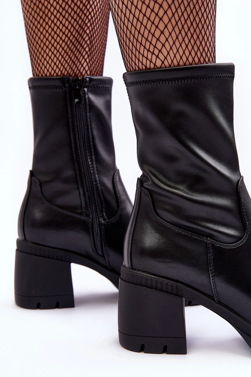 Skórzane Botki Damskie Na Masywnym Obcasie Czarne Fllavie