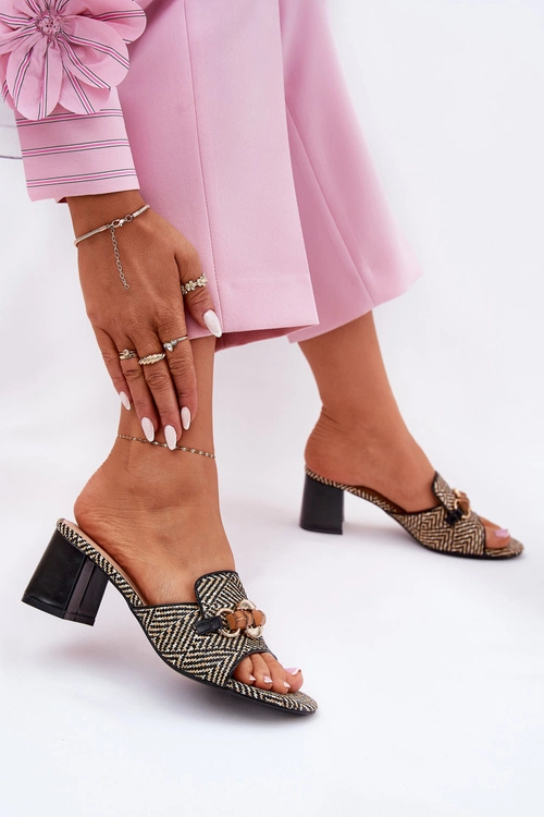 Klapki Damskie Na Obcasie Z Ozdobą Czarne Ovittole