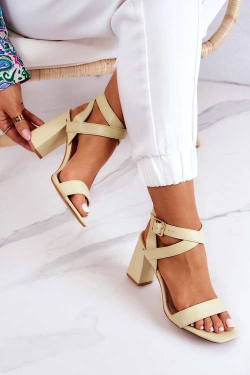 Eleganckie Sandały Na Słupku Pastelowy Zielony Michele