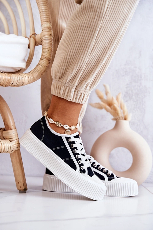 Niskie Trampki Na Platformie Czarne Mischa