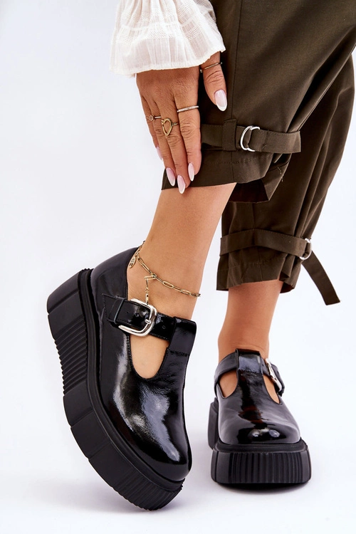 Modne Lakierowane Półbuty Na Masywnej Platformie Czarne Colson