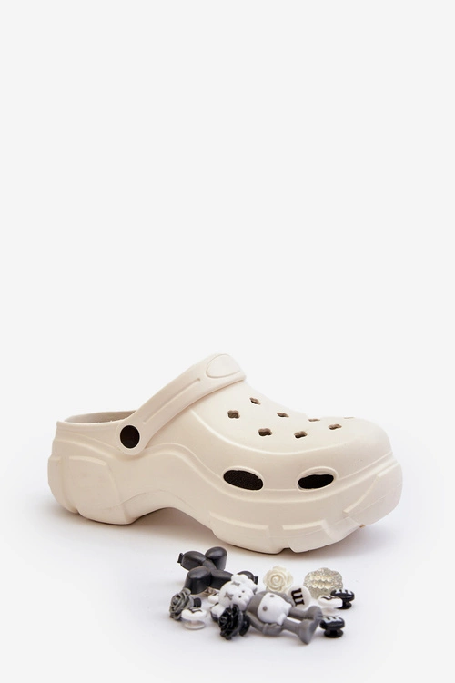 Piankowe Damskie Lekkie Klapki Na Masywnej Podeszwie Białe Matirra