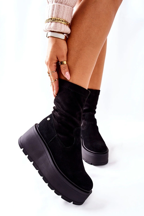Zamszowe Botki Na Platformie Maciejka Czarne 05319-01