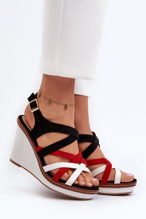 Sandały Na Koturnie Z Paseczkami Czarne Ellen