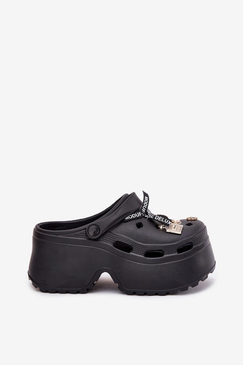 Klapki Damskie Na Masywnej Platformie Z Przypinkami Czarne Vivira