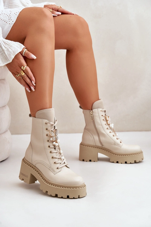 Skórzane Botki Workery Damskie Z Motylem Beżowe CheBello 4590