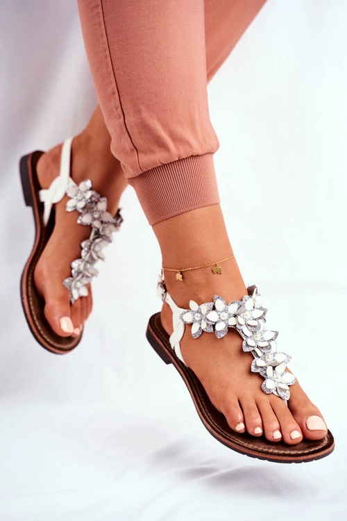 Eleganckie Sandały Z Kwiatkami Białe Sunny