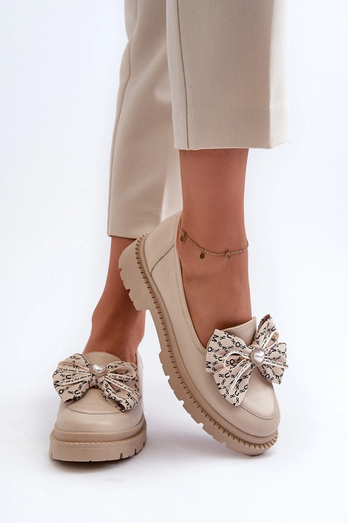Damskie Skórzane Mokasyny Z Kokardą Laura Messi 2787 Jasnobeżowe