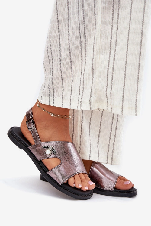 Sandały Damskie Płaskie Z Ozdobnym Detalem Vinceza 17378 Srebrne