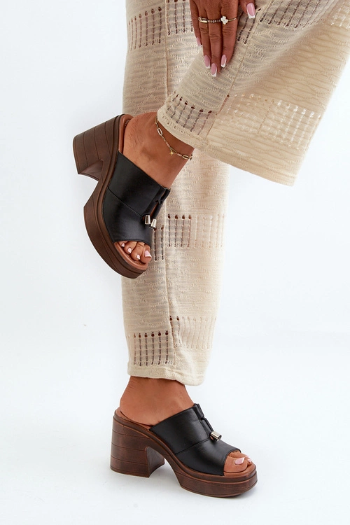 Klapki Damskie Z Eko Skóry Na Platformie I Klocku Czarne Dafira