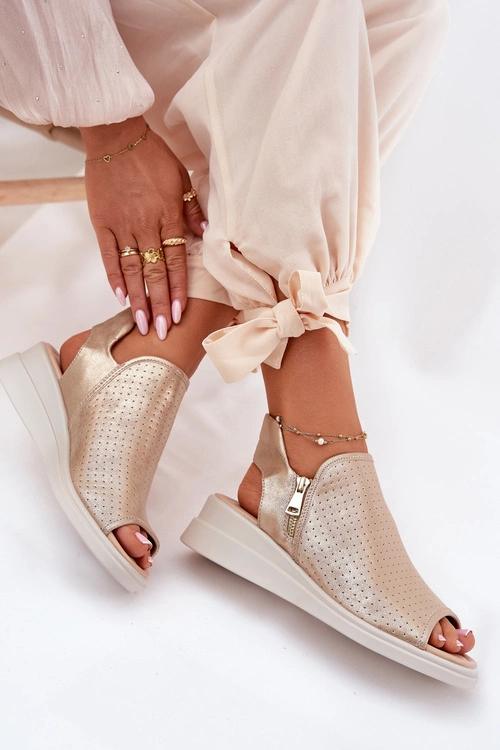 Sandały Damskie Na Koturnie Złote Mevinette