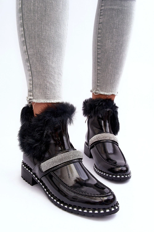 Niskie Botki Lakierowane Z Futerkiem I Ozdobą S.Barski MR870-74 Czarne