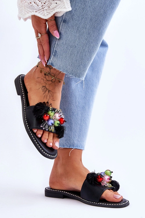 Klapki Z Ozdobnymi Koralikami S.Barski KV-2775-47 Czarne