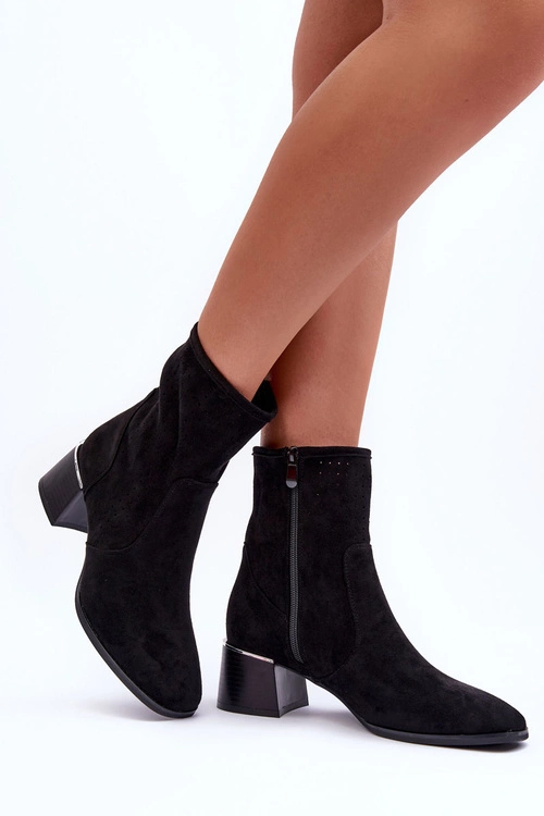 Zamszowe Ażurowe Botki Na Obcasie Czarne Perale