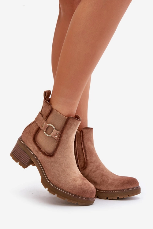 Damskie Ocieplane Botki Sztyblety Na Obcasie Ze Złotym Detalem Eko Zamszowe Jasnobrązowe Mailta