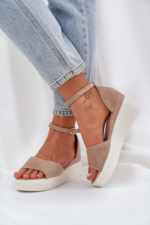 Lekkie Sandały Na Platformie I Delikatnym Koturnie Ciemnobeżowe Gillifia