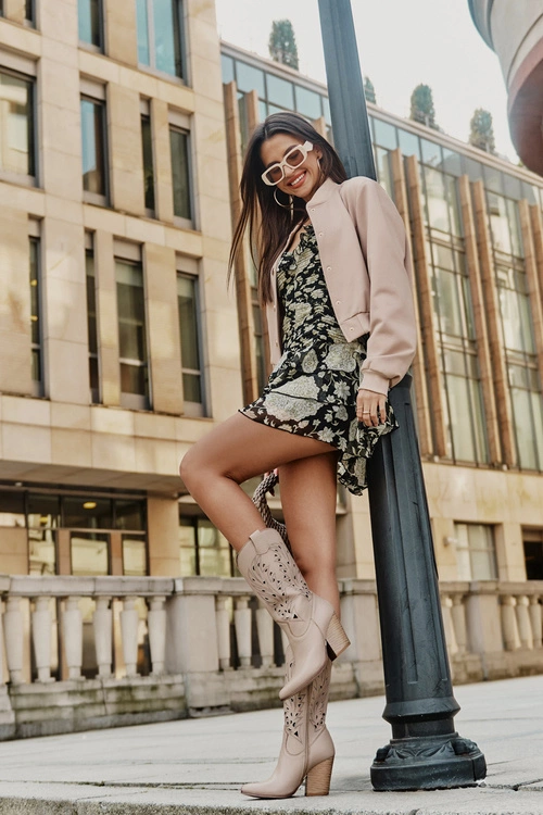 Ażurowe Kozaki Do Połowy Łydki Na Słupku Skórzane Lewski 3609 Beżowe