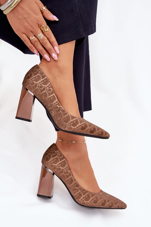 Czółenka Damskie Na Słupku Z Ozdobnym Tłoczeniem Vinceza 62254 Brązowe