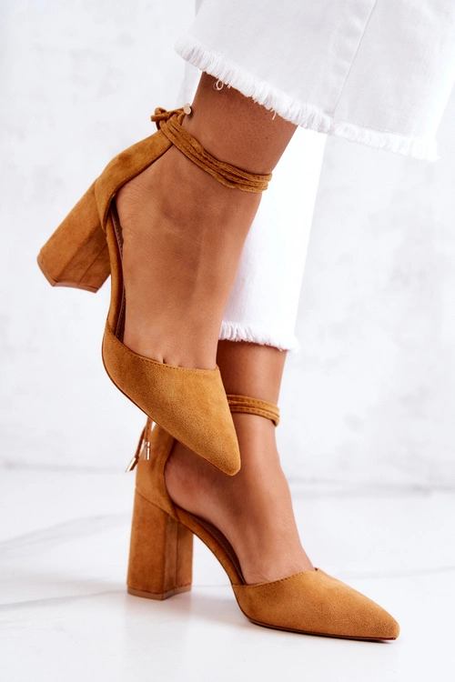 Czółenka Na Słupku Wiązane Camel Lettice