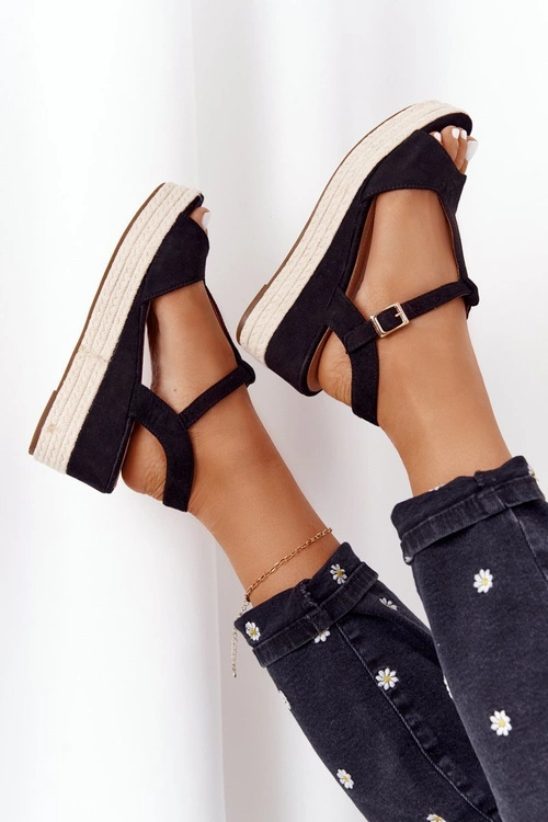 Sandały Na Koturnie Z Plecionką Czarne Graciosa