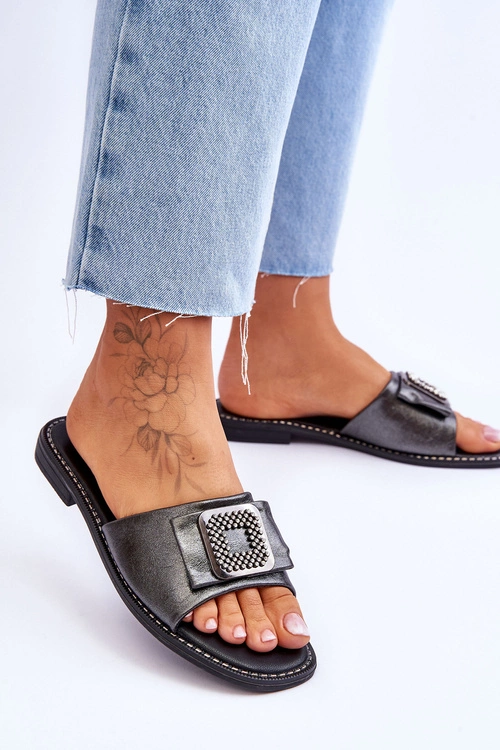 Damskie Skórzane Klapki Z Dżetami S.Barski KV-2775-33 Ciemnosrebrne