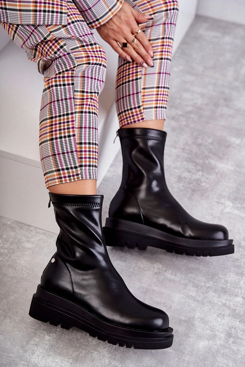 Wysokie Ocieplane Botki GOE KK2N4054 Czarne