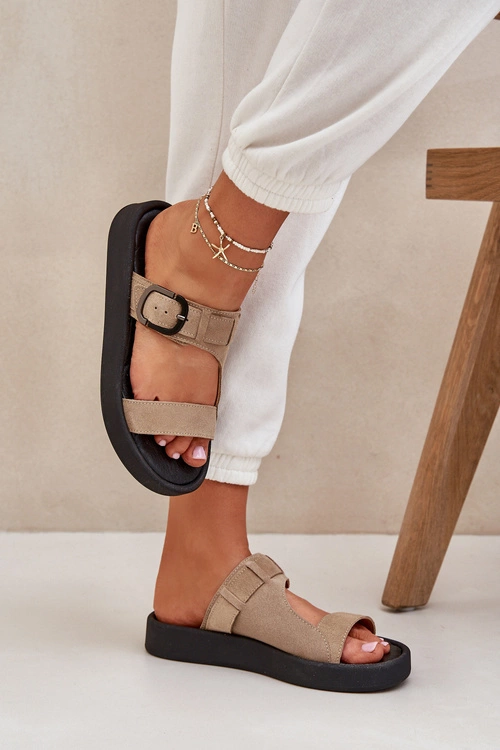 Zamszowe Klapki Damskie Na Platformie Zazoo 3024 Beżowe