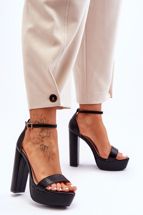 Skórzane Sandały Na Wysokim Słupku I Platformie Czarne Sky Dream