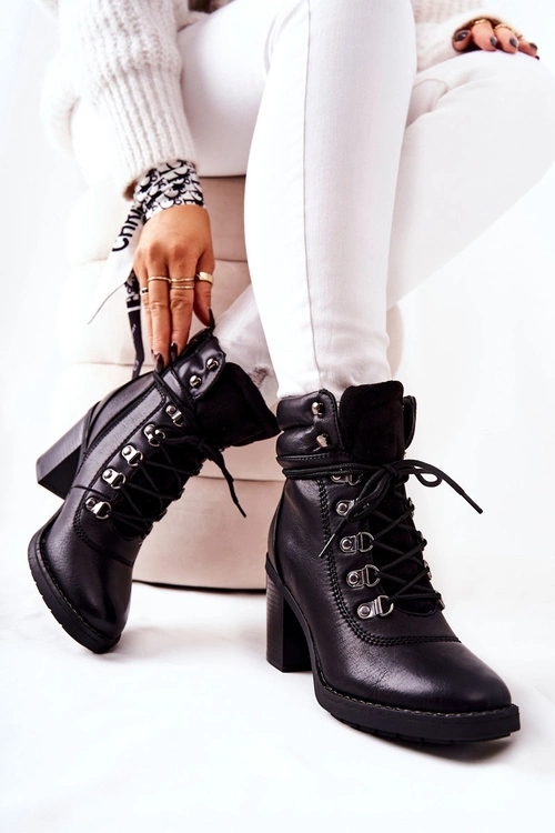 Botki Na Słupku Ocieplane Czarne Charmmis