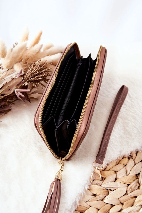 Duży Portfel Pikowany Z Paseczkiem Cappucino