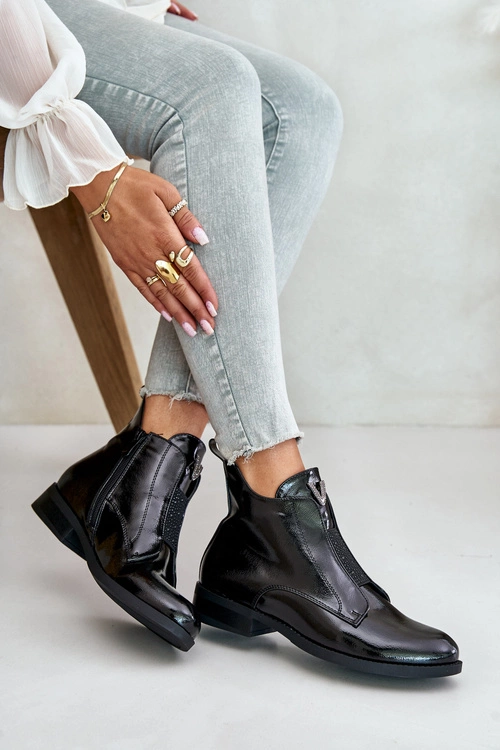 Lakierowane Niskie Botki Damskie Na Płaskim Obcasie Ocieplane Czarne S.Barski HY42-120 Czarne