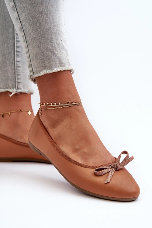 Baleriny Eko Skórzane Z Kokardką Camel Sandelal