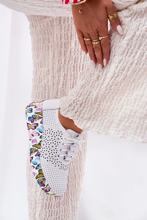 Skórzane Ażurowe Półbuty Damskie Na Koturnie Motyle Artiker