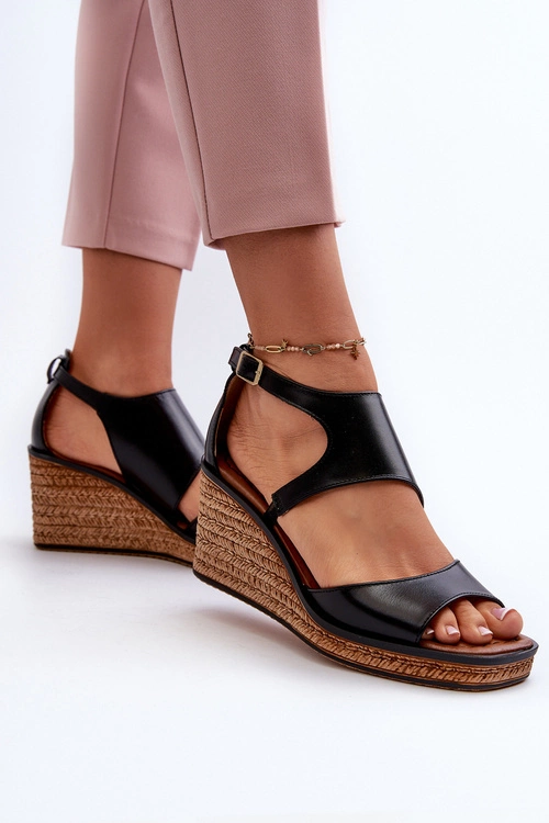 Sandały Damskie Skórzane Na Koturnie Maciejka 06657-01 Czarne