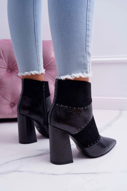 Botki Damskie Na Obcasie Z Nitami W Szpic RB21P Czarne Yango