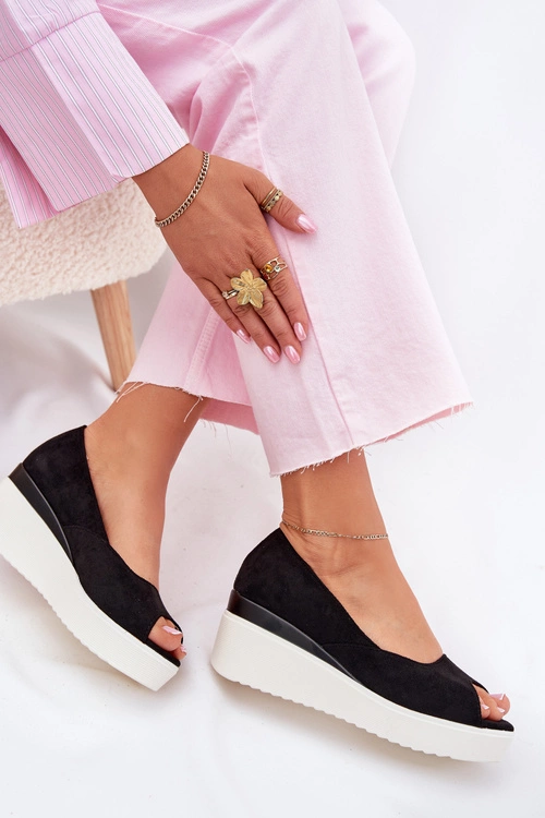 Sandały Damskie Na Koturnie Z Eko Zamszu Czarne Velira